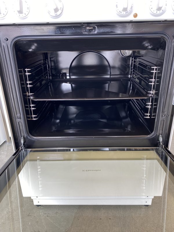 Spis 400 V Electrolux EKC60011W - Bild 3